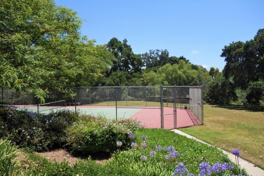 Creekside Terrace tennis court